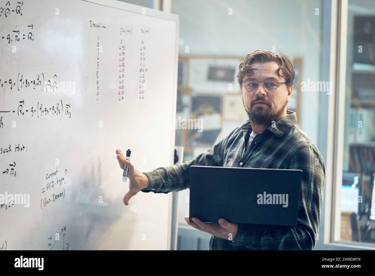 DON'T LOOK UP, Leonardo DiCaprio, 2021. ph Niko Tavernise / © Netflix