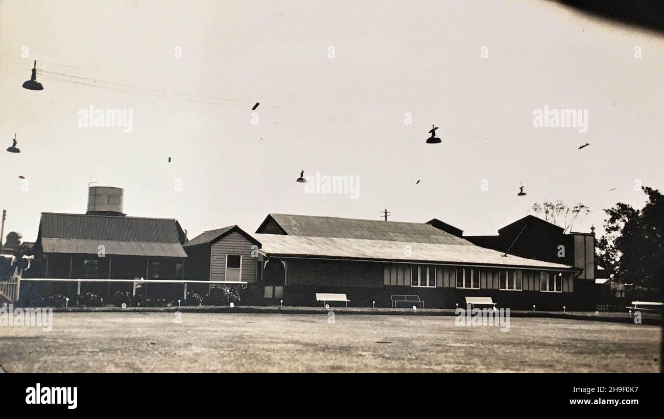 Bowling green and clubhouse in Childers, Qld - 1920s Stock Photo