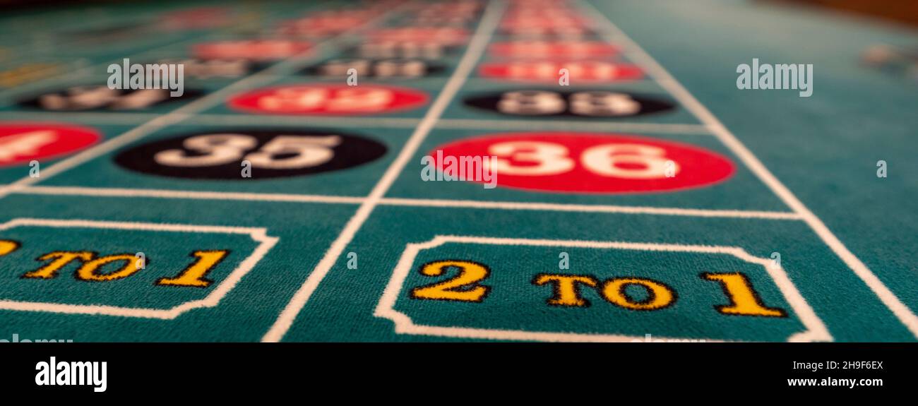 Blackjack table hires stock photography and images Alamy