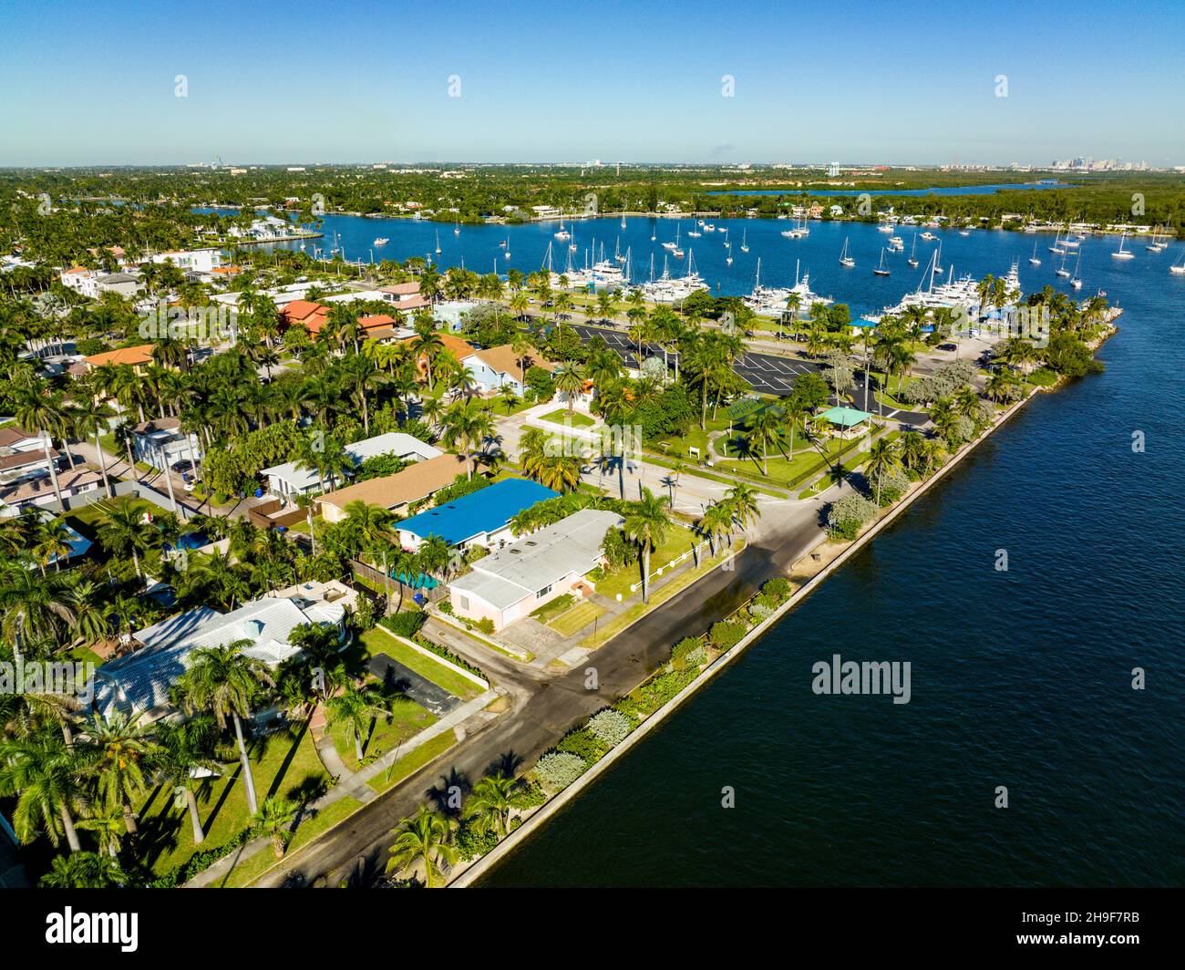 Aerial photo waterfront homes in Hollywood Lakes FL Stock Photo Alamy