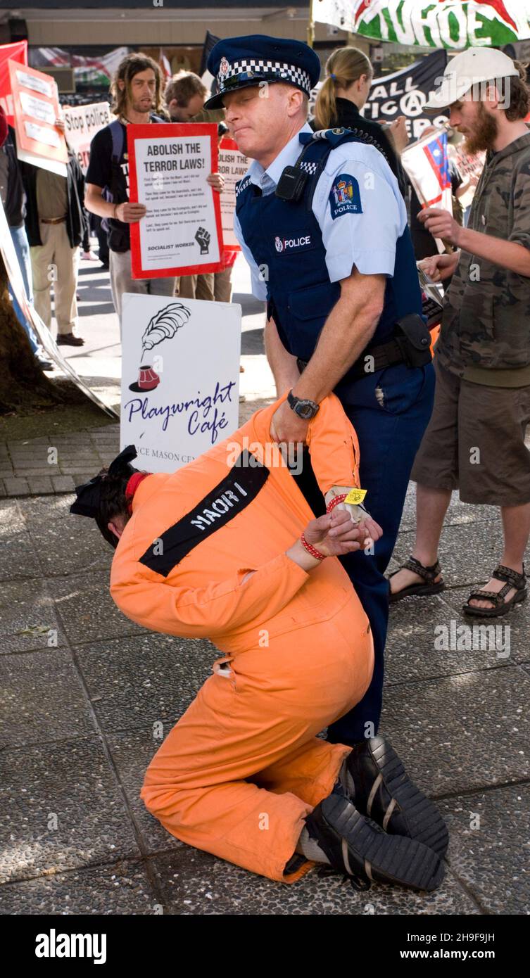 Protestors, including Maori activists and conservation groups demonstrate over the recent police anti-terror raids outside the Labour Party conference being held at the Bruce Mason Centre, Takapuna, Auckland, New Zealand on Saturday 3 November 2007 Stock Photo