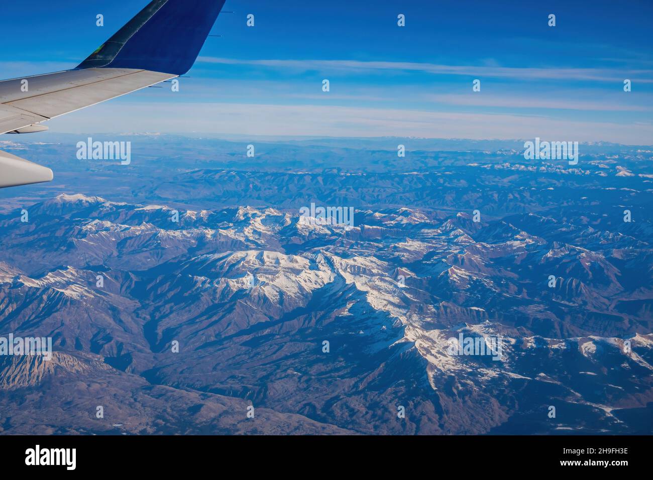 Aerial view flying around snow hi-res stock photography and images - Alamy