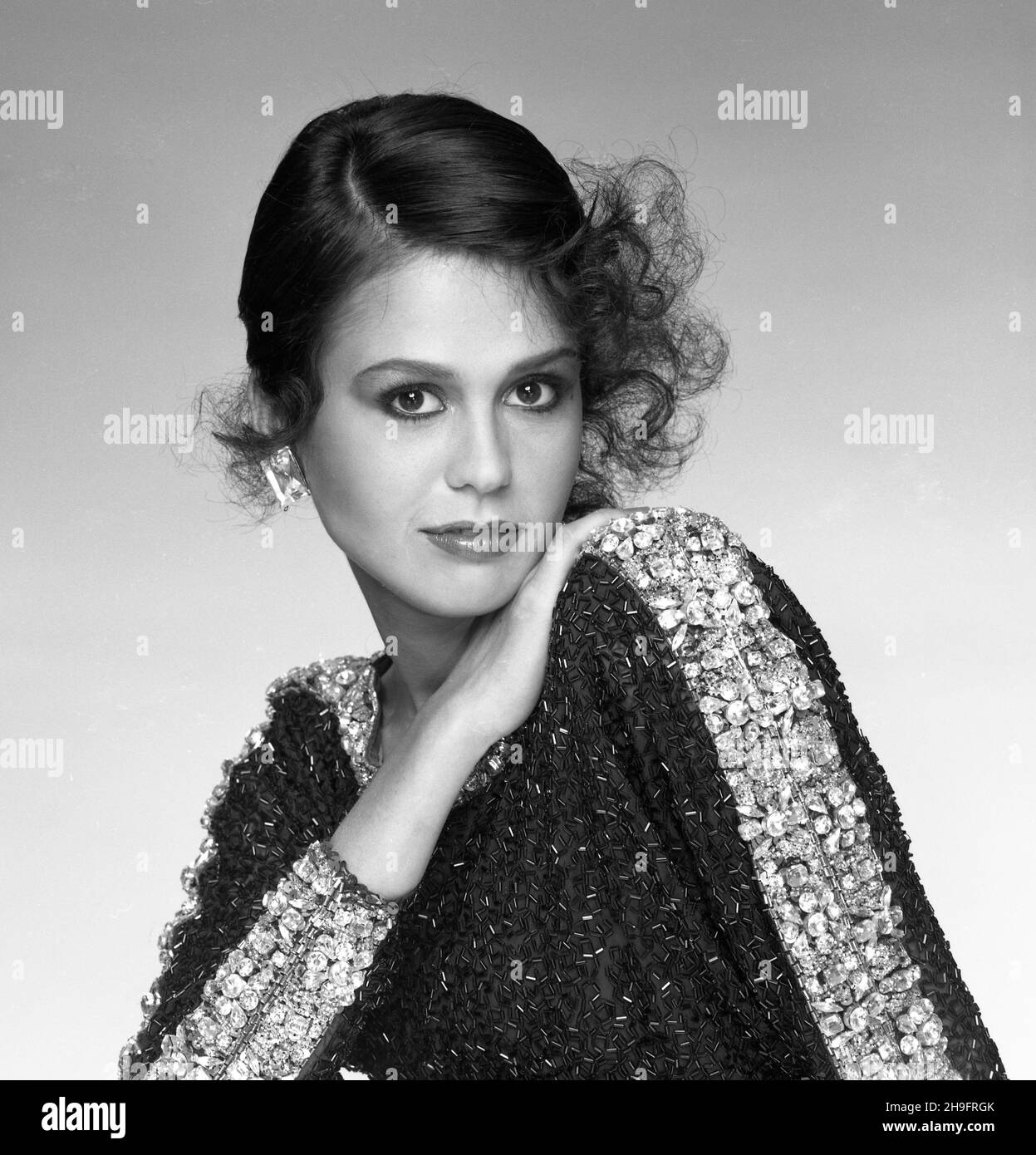 Marie Osmond poses for a portrait in 1980 in Los Angeles, California ...