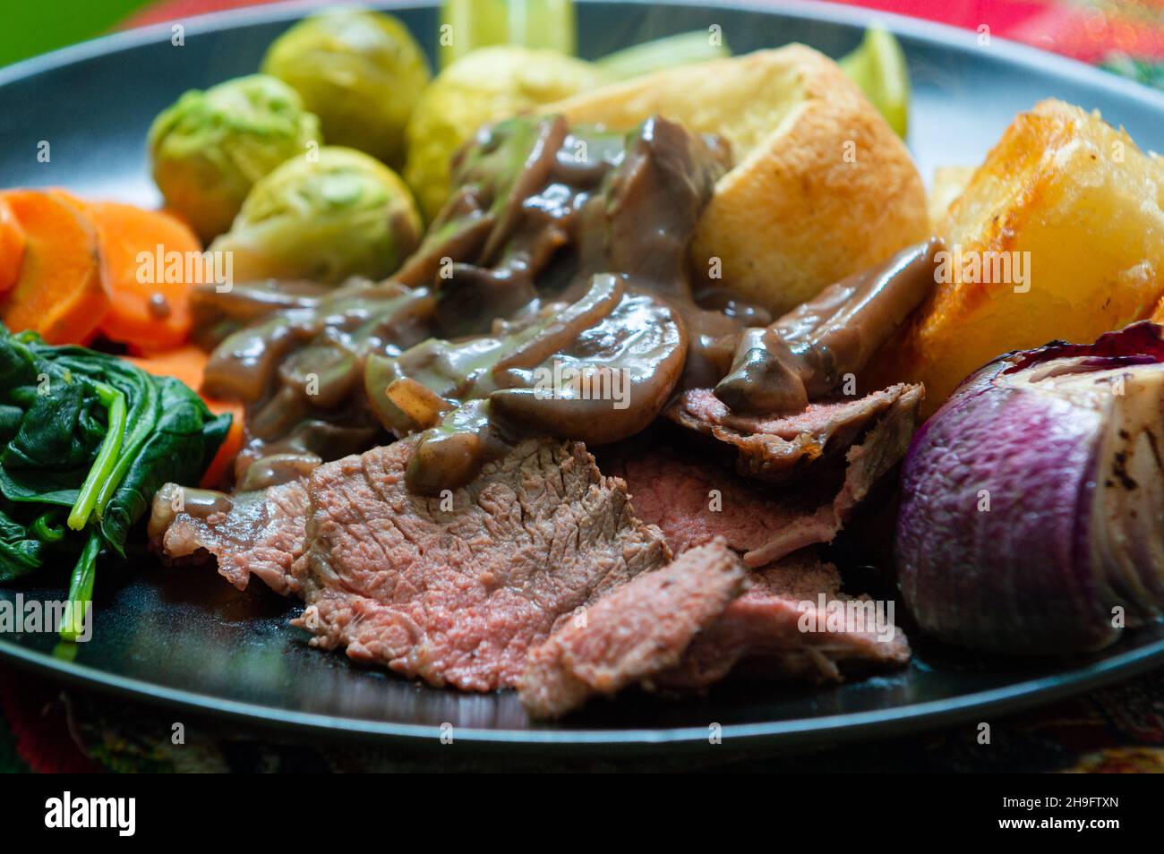 Roast Beef. English style roast dinner. Christmas dinner Stock Photo Alamy