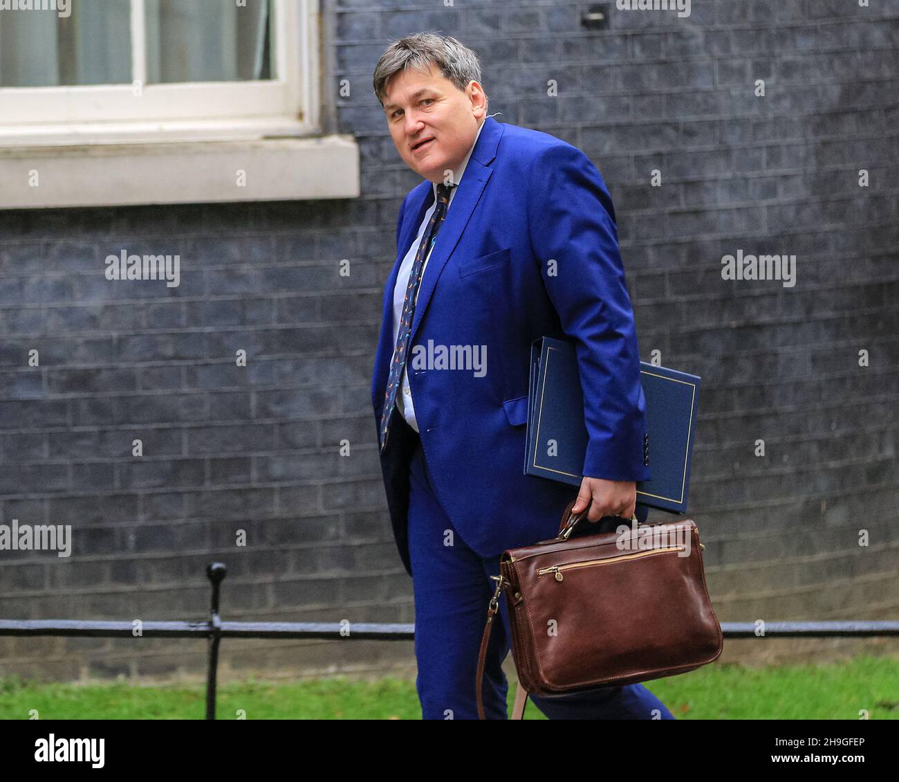 London, UK. 7th Dec, 2021. Kit Malthouse MP, Minister of State (Minister for Crime and Policing). Ministers attend the Cabinet Meeting in Downing Street. Credit: Imageplotter/Alamy Live News Stock Photo