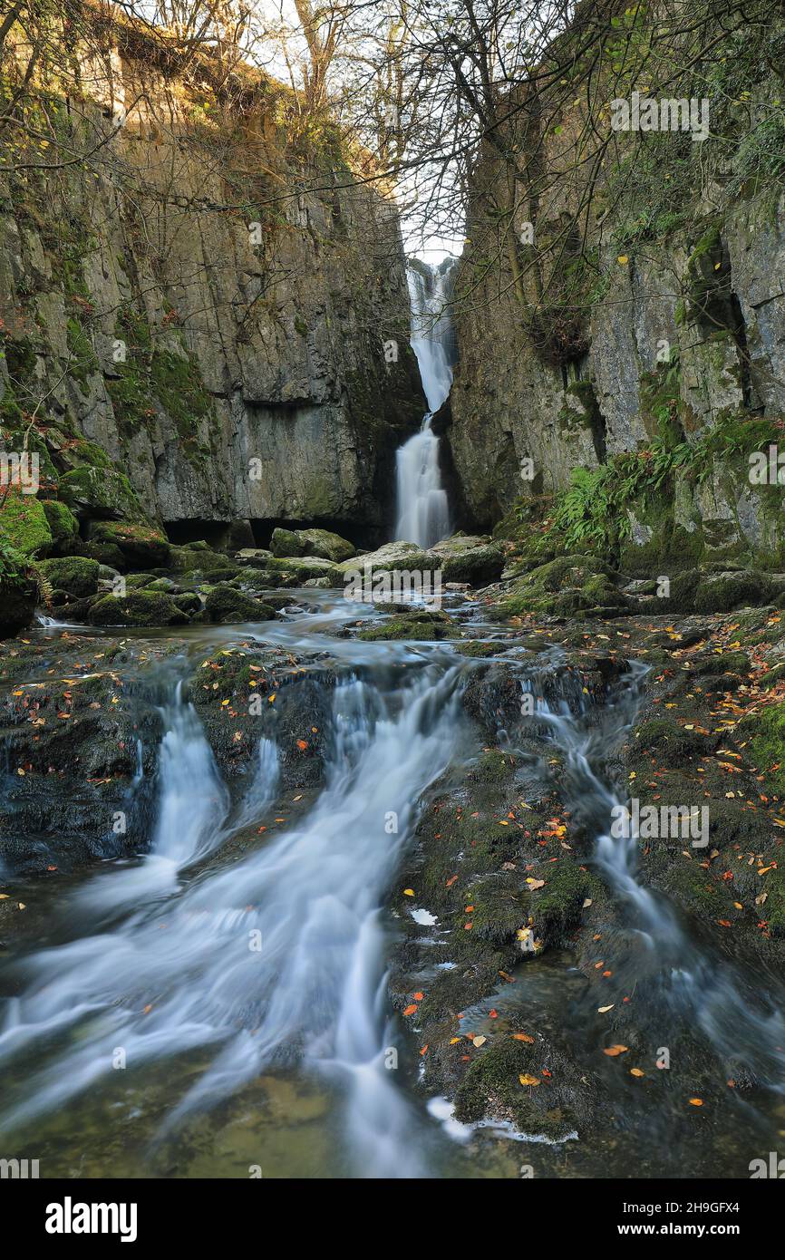 Stainforth force waterfall hires stock photography and images Alamy
