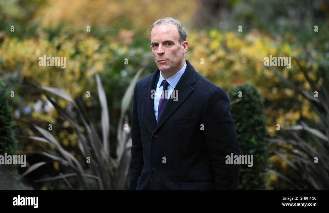 Downing Street, London, UK. 7 December 2021. Dominic Raab MP, Deputy Prime Minister, Lord Chancellor, Secretary of State for Justice, in Downing Street for weekly cabinet meeting. Credit: Malcolm Park/Alamy Live News. Stock Photo