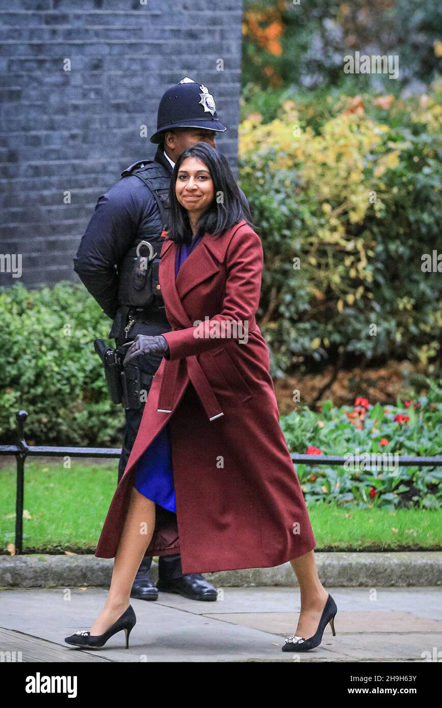 London, UK. 7th Dec, 2021. Suella Braverman QC MP, Attorney General. Ministers attend the Cabinet Meeting in Downing Street. Credit: Imageplotter/Alamy Live News Stock Photo