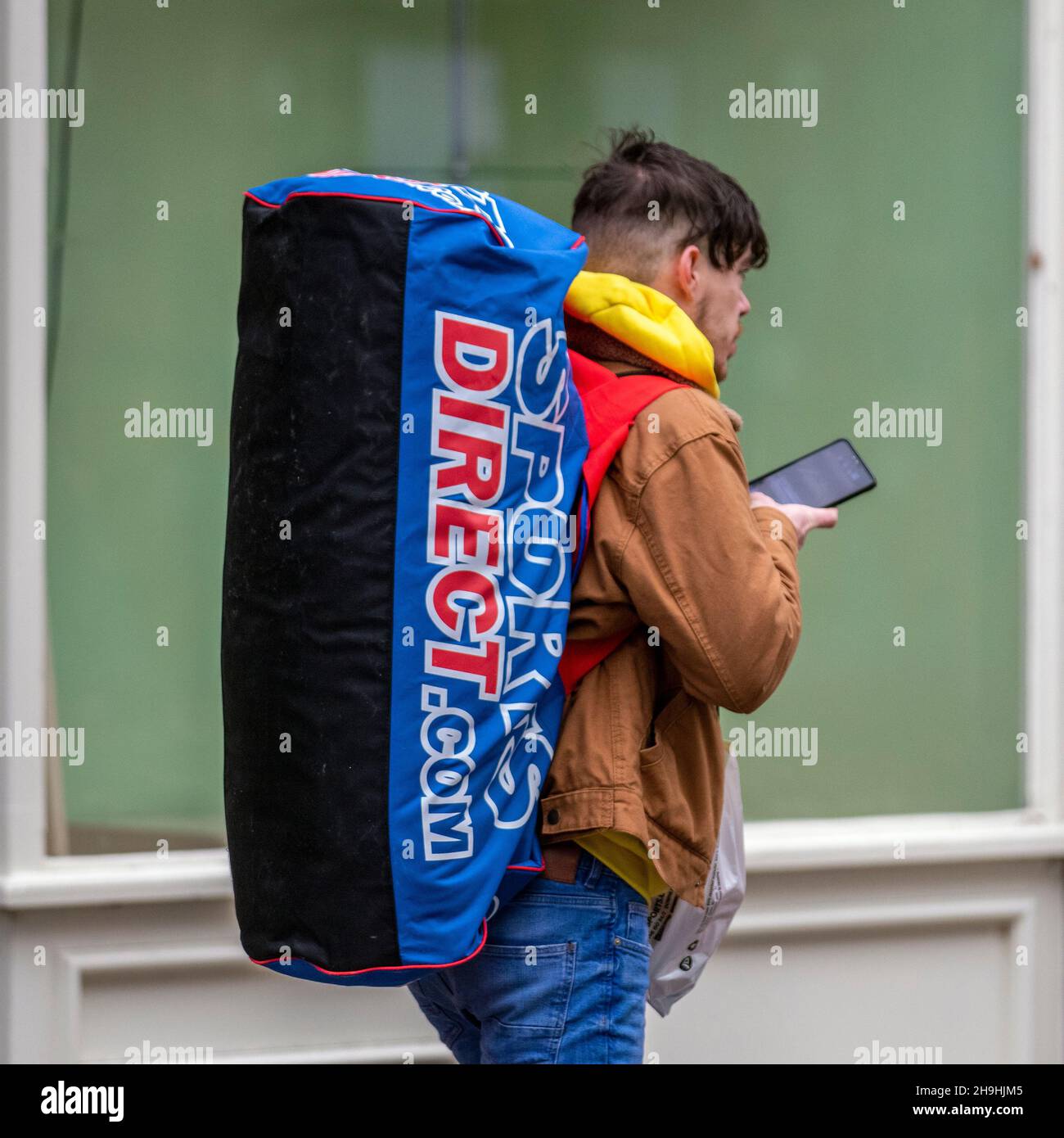 Sports direct bag hi-res stock photography and images - Alamy