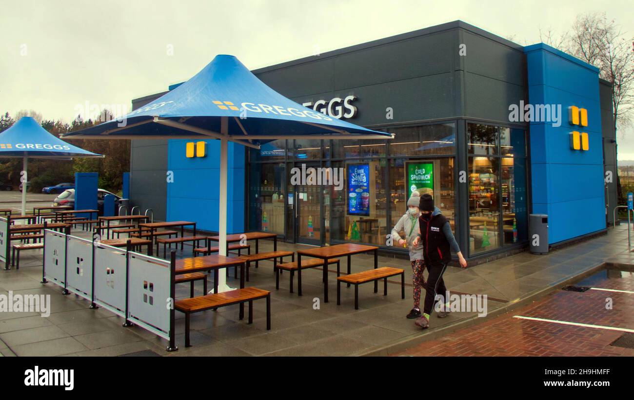 Glasgow, Scotland, UK  7th  December, 2021.  First greggs drive thru opens in great western retail park today with its target market of the council estate of drumchapel as its base.. Credit  Gerard Ferry/Alamy Live News Stock Photo