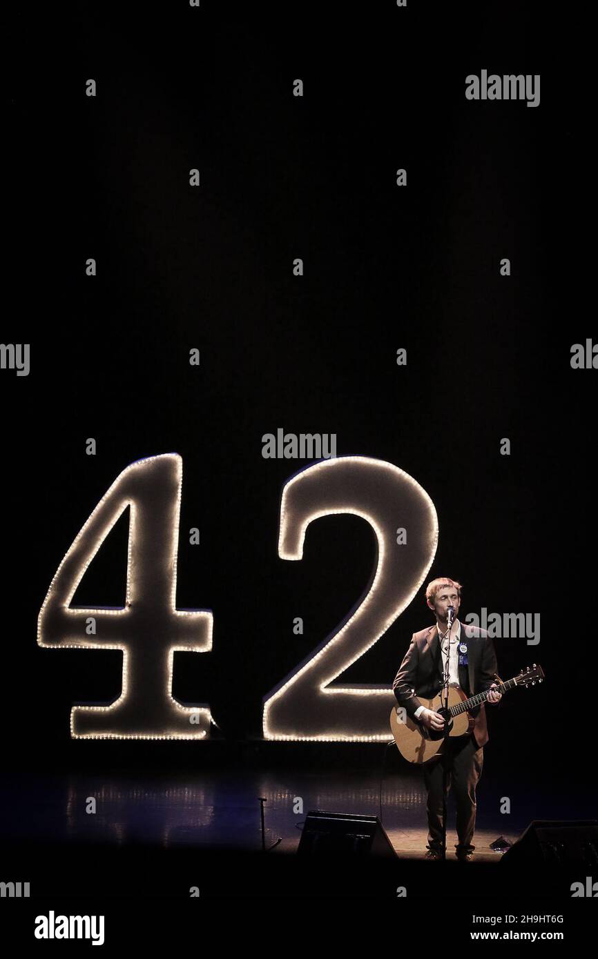 The Divine Comedy perform a gig on Neil Hannon’s 42nd birthday at the