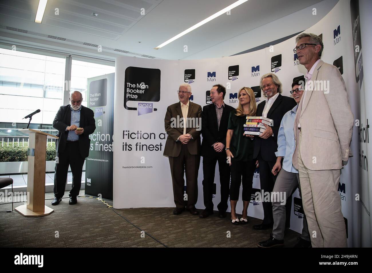 The announcement of the short list for the 2014 Man Booker prize (Left to Right) Ion Trewin, Alistair Niven, Daniel Glaser, Sarah Churchwell, Anthony Grayling, Erica Wagner and Jonathan Bate Stock Photo