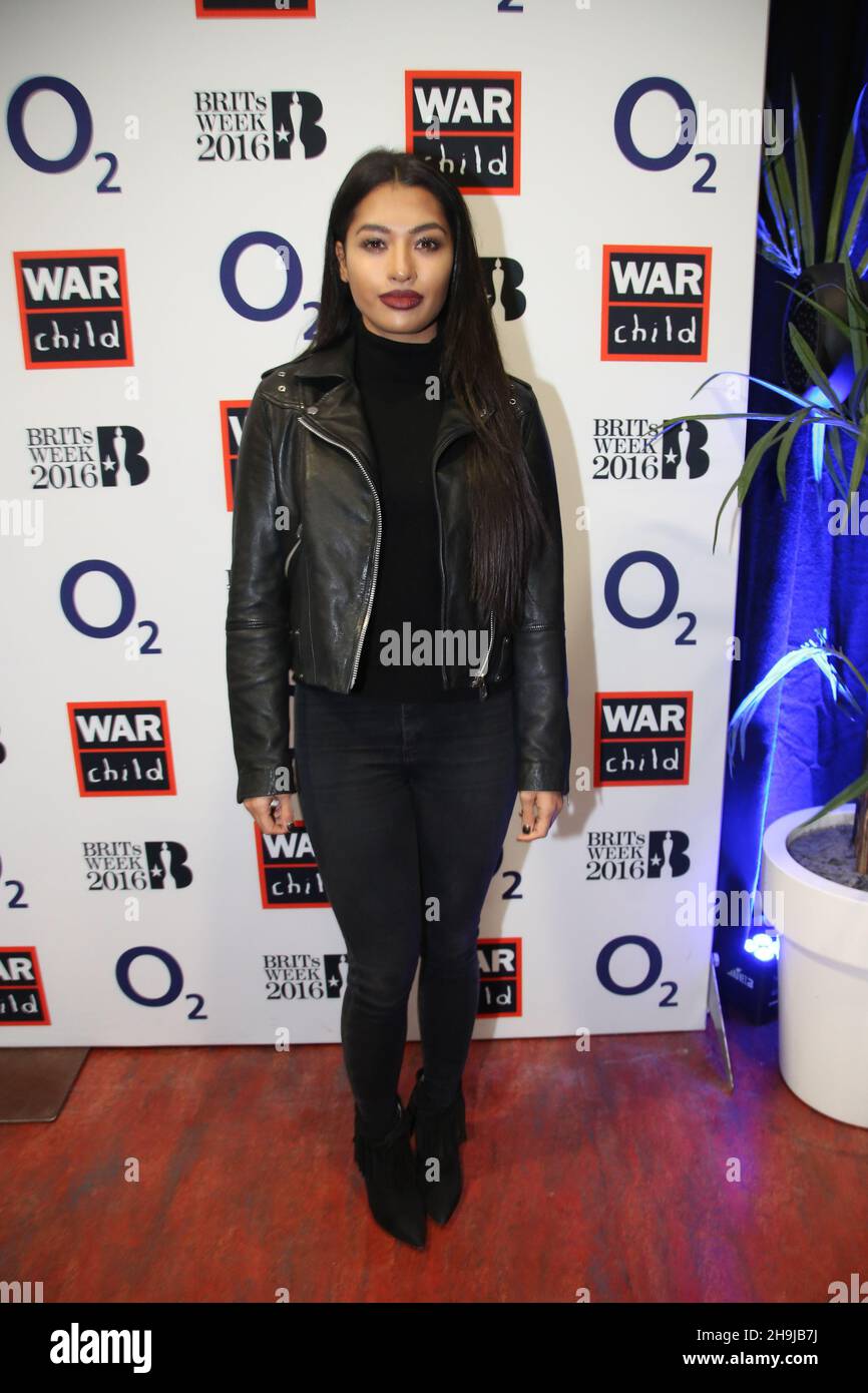 Vanessa White arriving at the War Child benefit gig by Florence and the