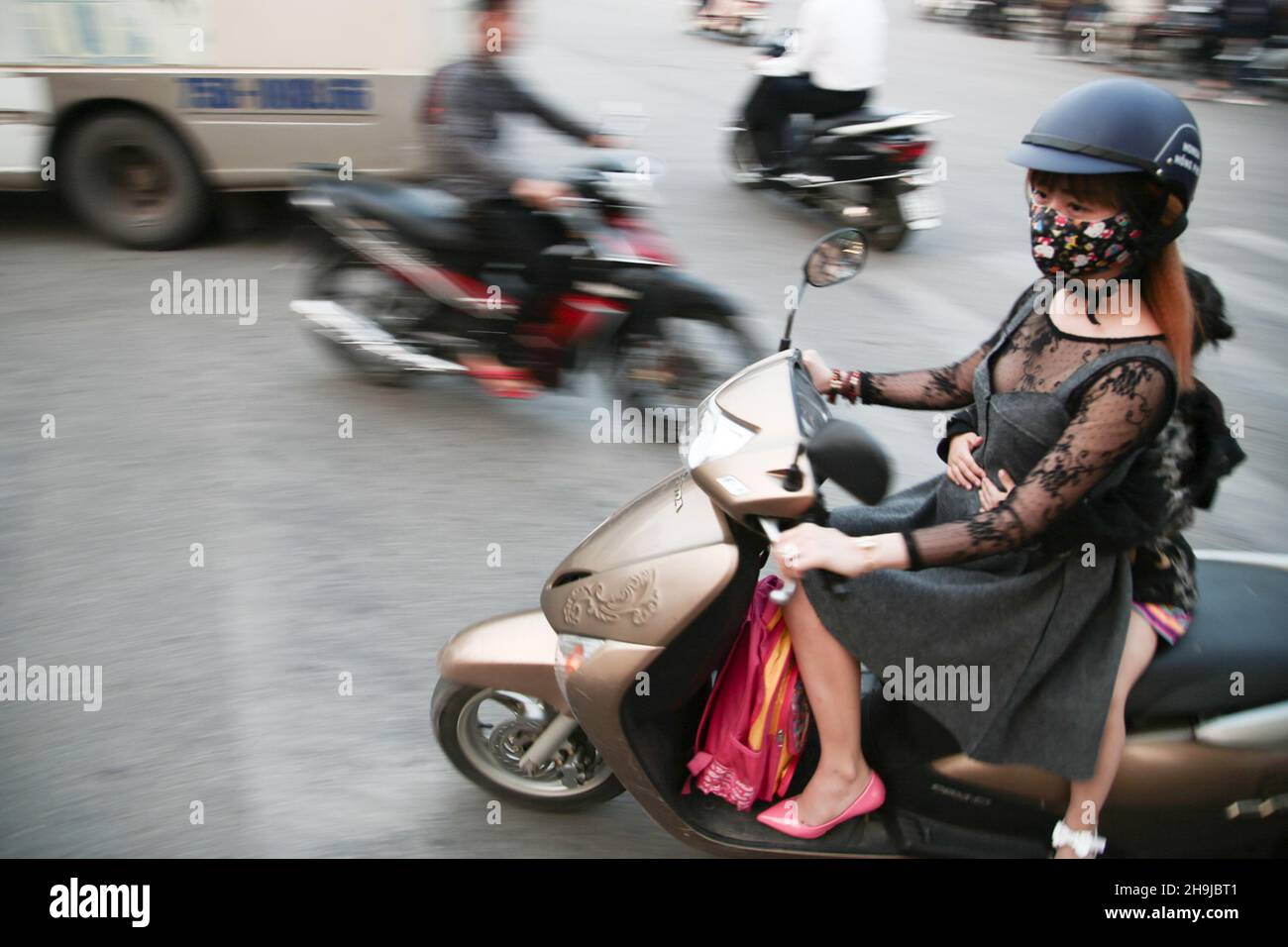 Small scooty for ladies new arrivals