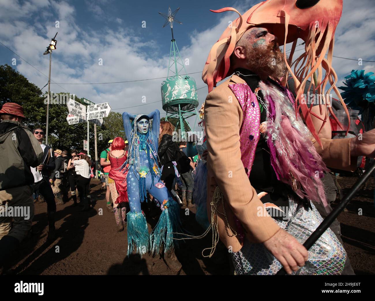 Festival goers in a fancy dress parade on Day 2 of the 2016 Glastonbury ...