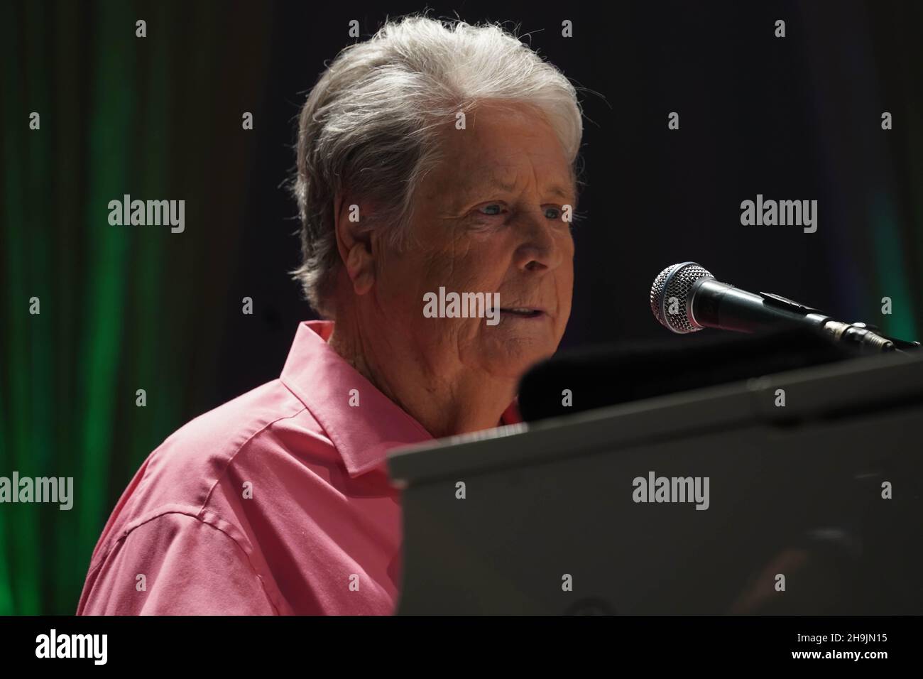 Brian Wilson performing live on stage at Hammersmith Eventim in London as part of the celebration of the 50th anniversary of the Beach Boys' album Pet Sounds. Photo date: Tuesday, August 1, 2017. Photo credit should read: Richard Gray/EMPICS Entertainment Stock Photo