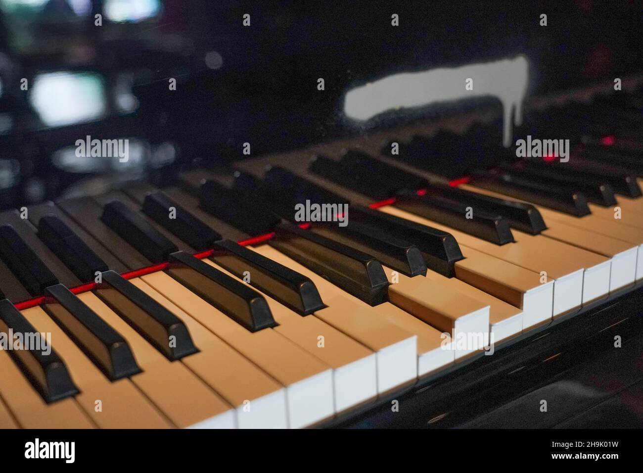 How Do Self-Playing Pianos Actually Work?