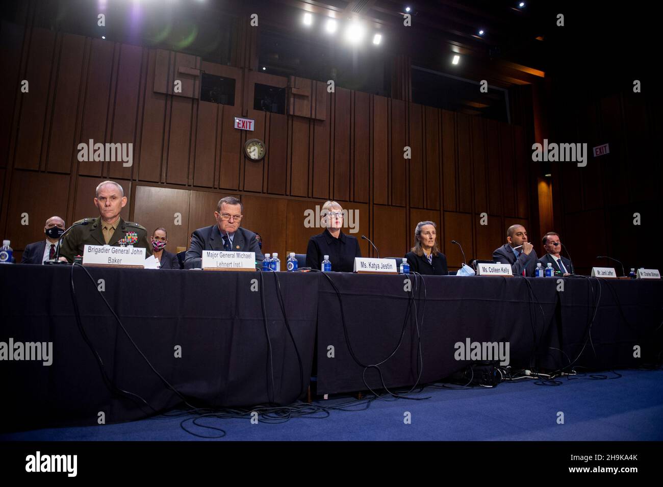 Brigadier General John Baker, Chief Defense Counsel for Military Commissions, United States Department of Defense, left, Major General Michael Lehnert (ret.), second from left, Katya Jestin, Co-Managing Partner, Jenner & Block, third from left, Colleen Kelly, Co-Founder, 9/11 Families for Peaceful Tomorrows, third from right, Jamil N. Jaffer, Founder And Executive Director, National Security Institute Assistant Professor of Law And Director, National Security Law and Policy Program, Antonin Scalia Law School, George Mason University, second from right, and Charles "Cully" Stimson, Deputy Direc Stock Photo