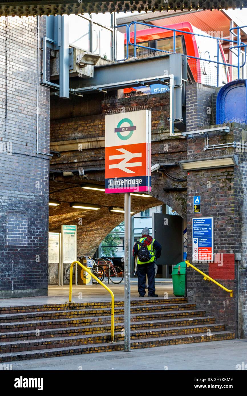 Branch Road entrance to Limehouse overground and DLR station, London, UK Stock Photo