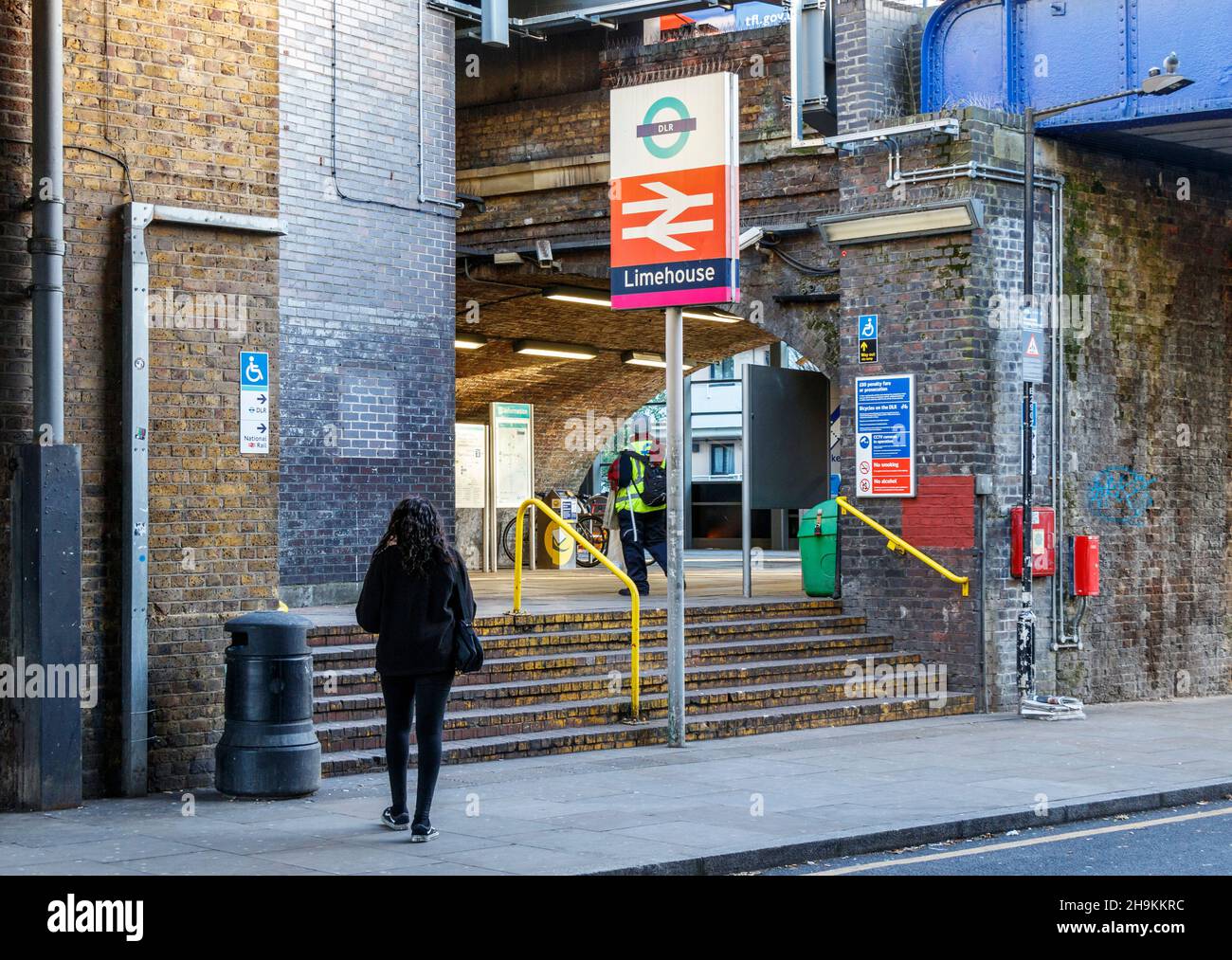 Branch Road entrance to Limehouse overground and DLR station, London, UK Stock Photo