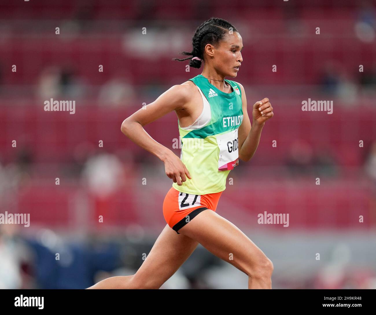 Letesenbet Gidey competing in the 10,000 meters of the 2020 Tokyo