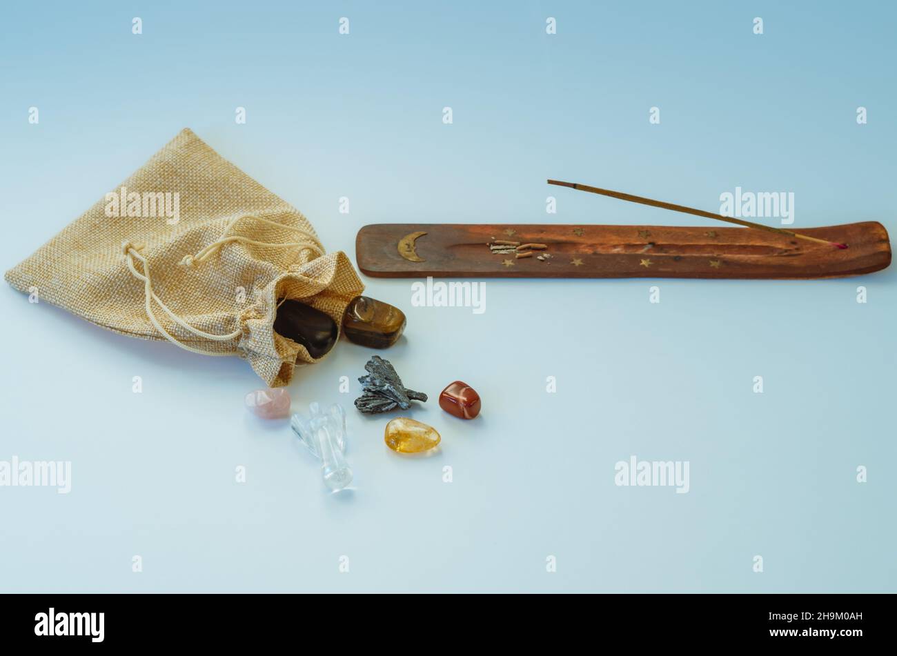 Healing crystals bag hires stock photography and images Alamy