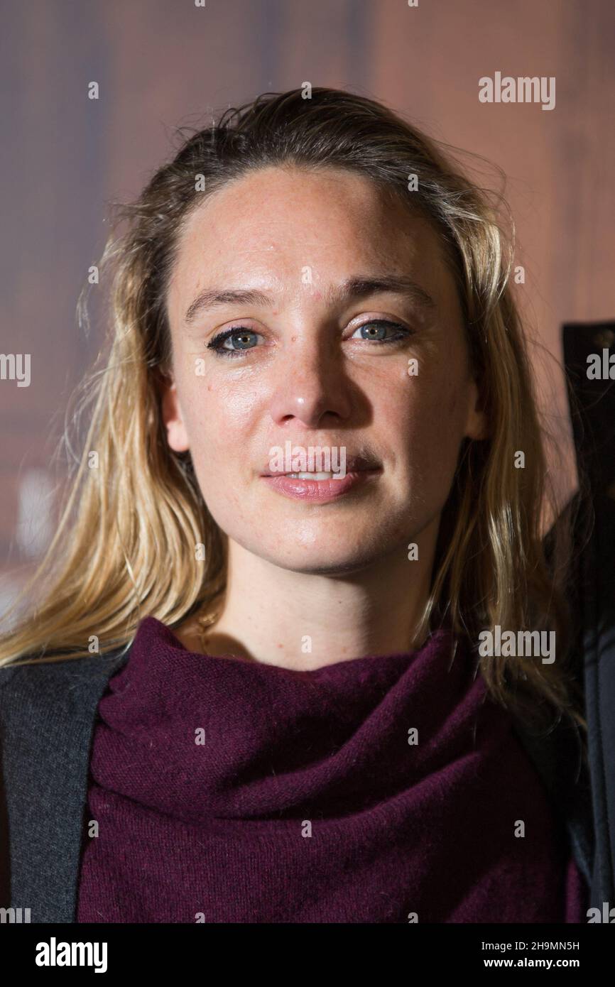 Laetitia Dosch attend La Main de Dieu Netflix film premiere at La