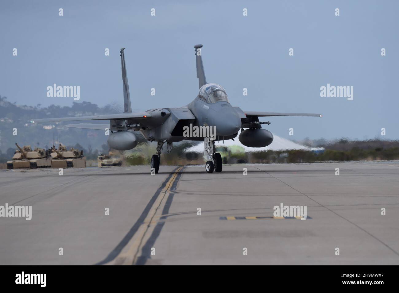 F-15 Strike Eagle taxis at MCAS Miramar, California Stock Photo