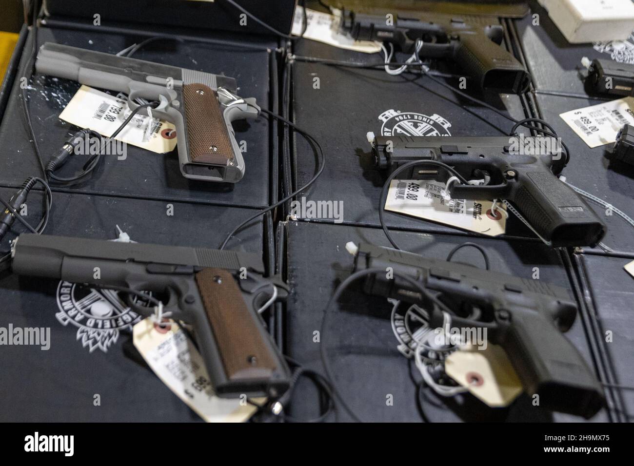 Florida Gun Shows, the largest gun show promoter in Florida. New, used