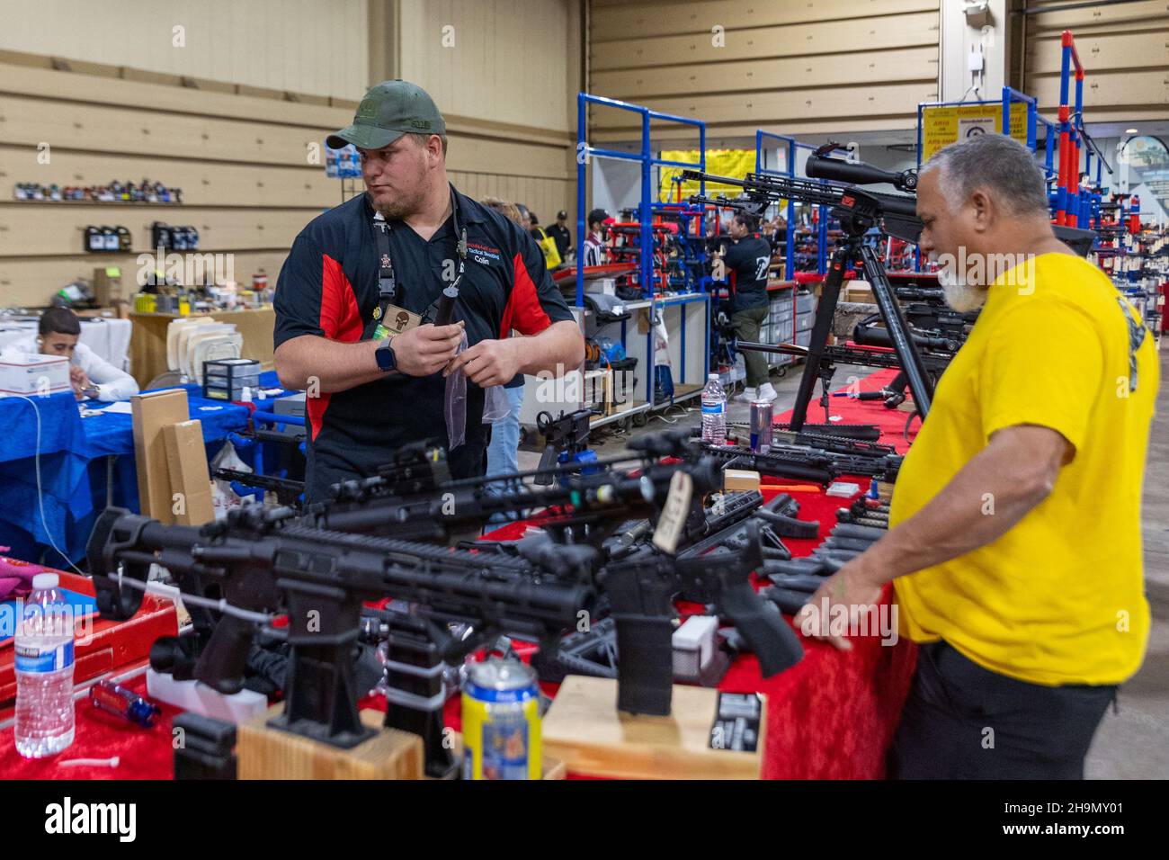 Florida Gun Shows, the largest gun show promoter in Florida. New, used and Antique firearms