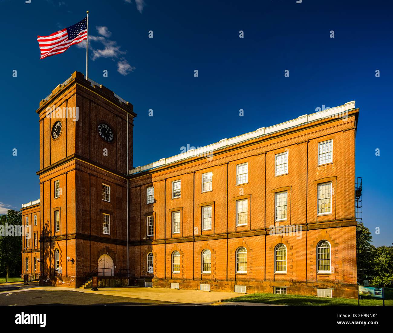 Springfield Ma Armory Blanchard Thomas High Resolution Stock Photography and Images - Alamy