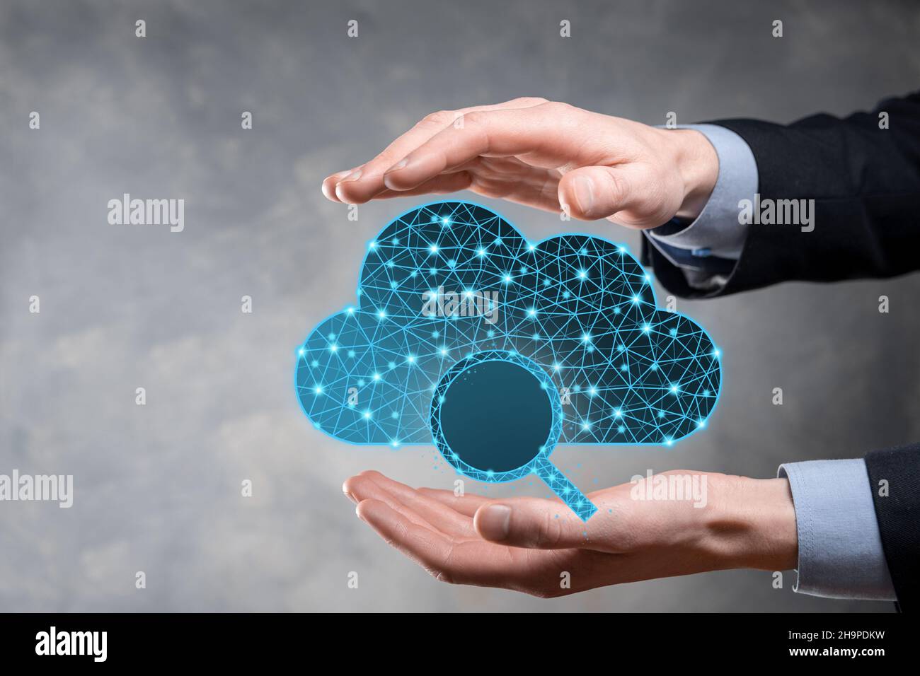 Cloud technology. Polygonal wireframe cloud storage sign with search magnifier icon on dark blue. Cloud computing, big data center, future infrastruct Stock Photo