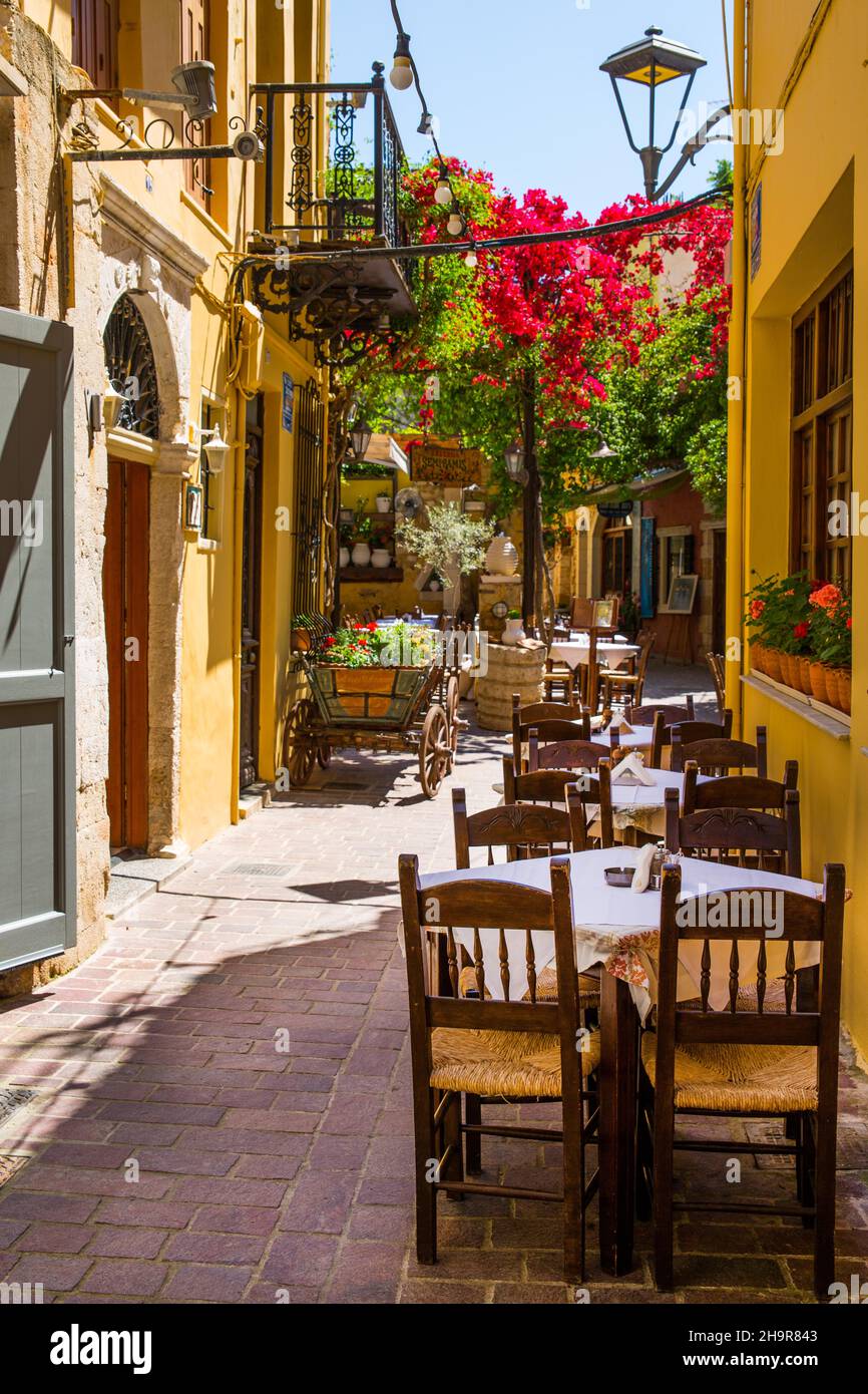 Crete Chania Old Town Restaurant Hi res Stock Photography And Images crete-chania-old-town-restaurant-hi-res-stock-photography-and-images