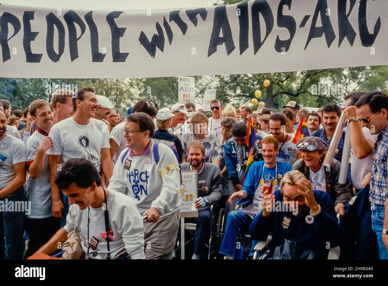 Gay movement 1980s hi-res stock photography and images - Alamy
