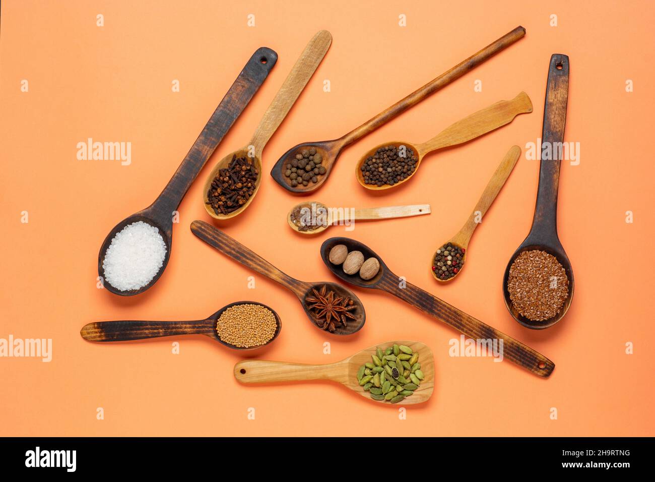 Background aromatic spices hi-res stock photography and images - Alamy