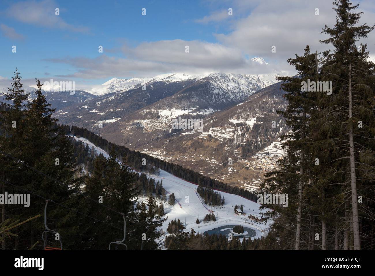 Ponte di legno ski resort hi-res stock photography and images - Alamy