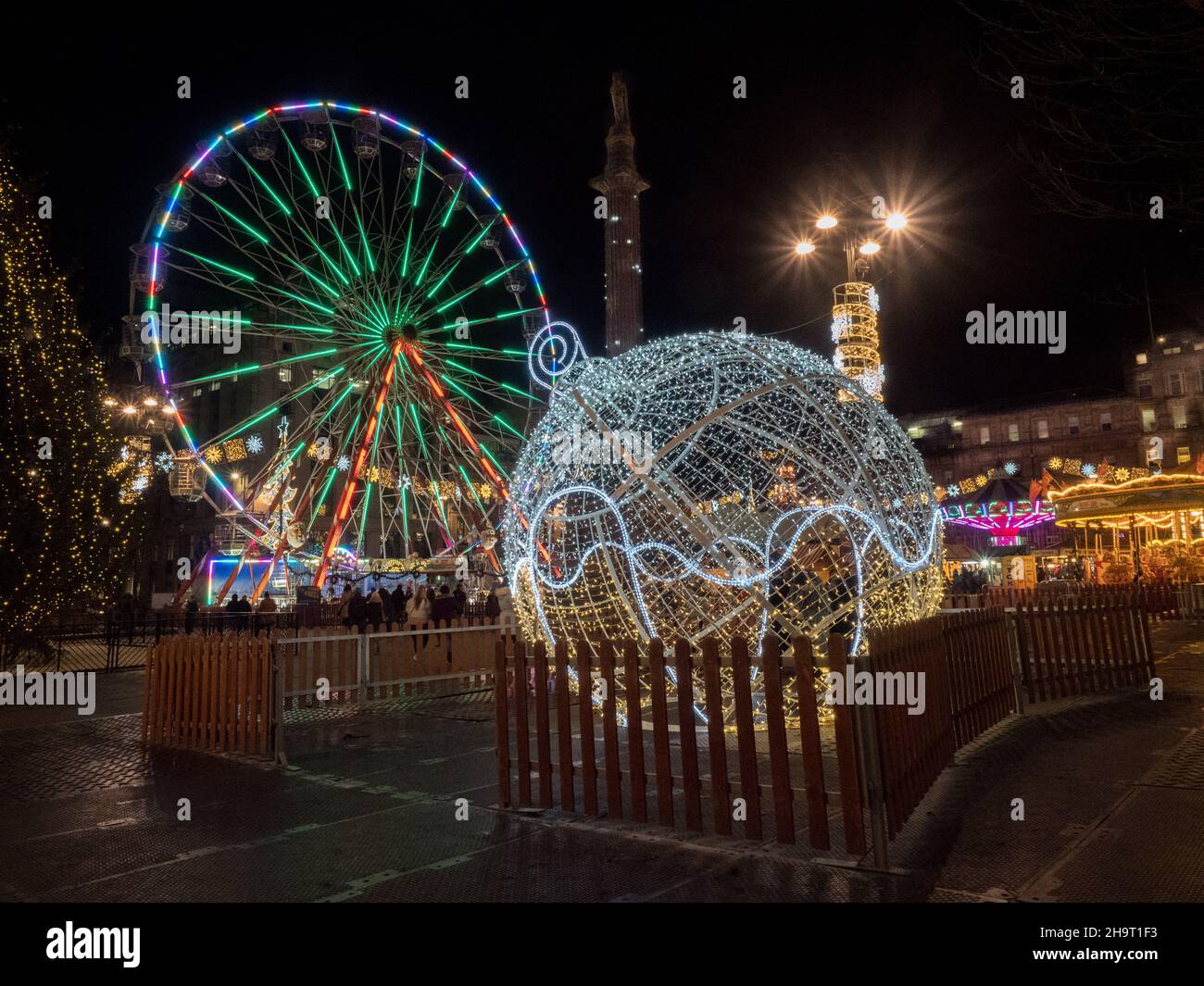 Christmas Lights Square Glasgow Stock Photo Alamy