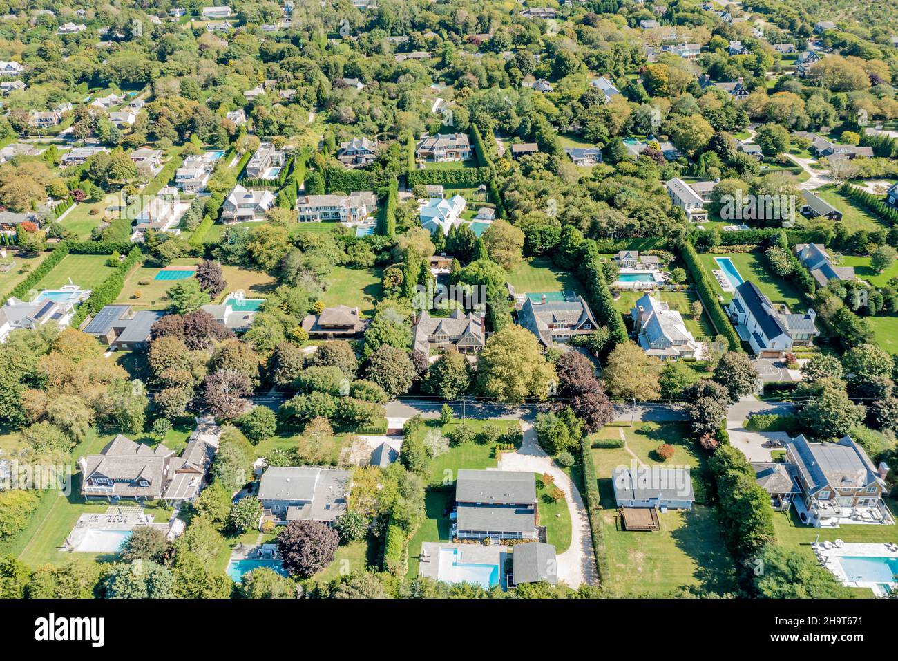 Aerial view of Miankoma lane and Meeting house lane and the homes on those streets in Amagansett, NY Stock Photo