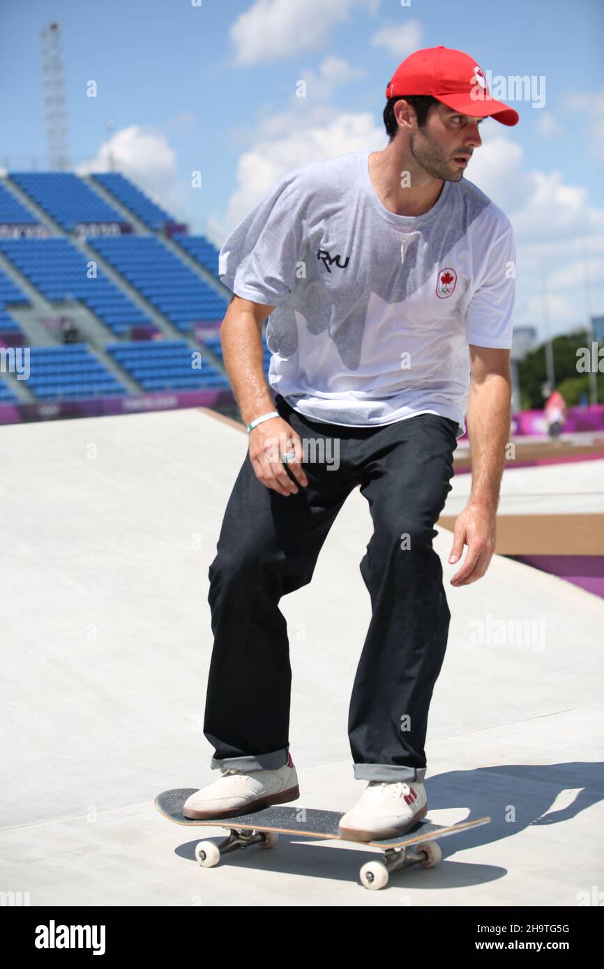 JULY 25th, 2021 - TOKYO, JAPAN: Matt BERGER of Canada in action during the  Skateboarding Men's Street Prelims at the Tokyo 2020 Olympic Games (Photo b  Stock Photo - Alamy