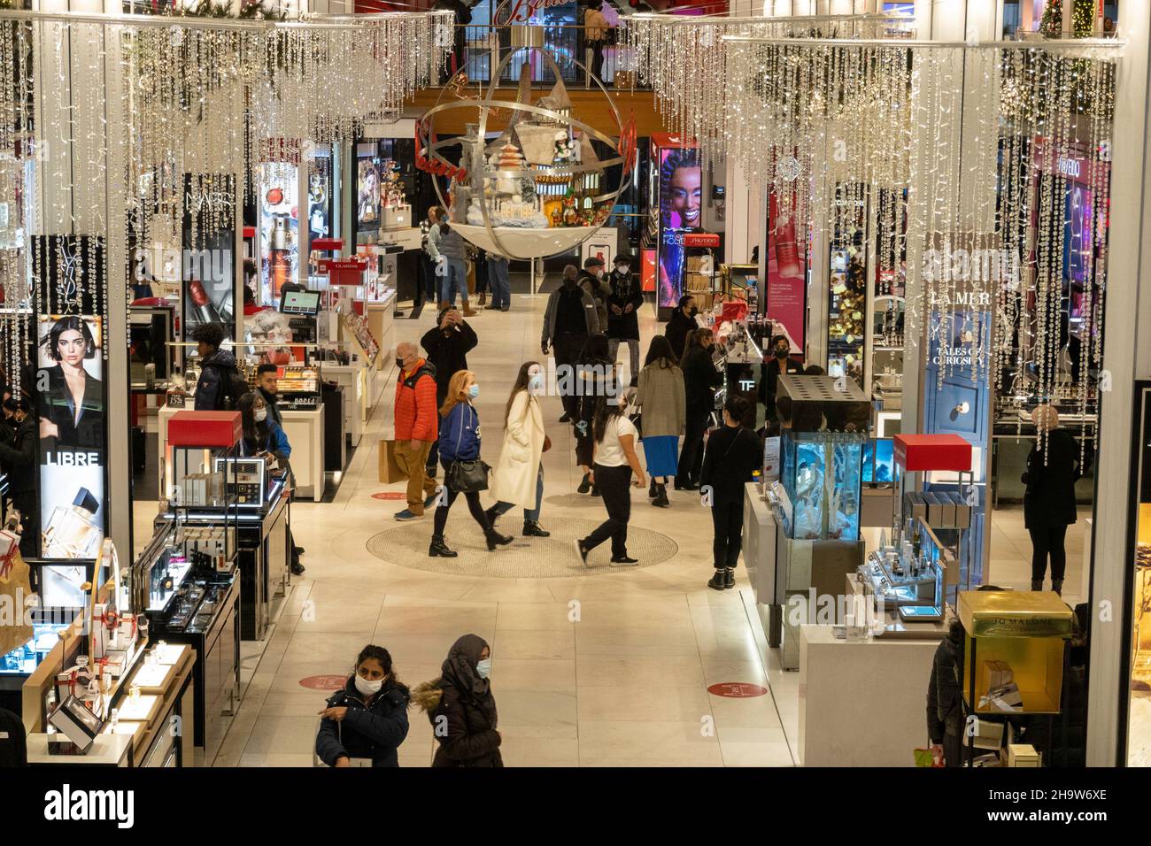 Main floor at Macy's flagship department store during the holiday season, New York City, USA  2021 Stock Photo