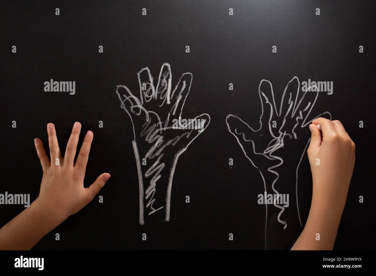 DIY Halloween crafts and decorations, writing practice for kids