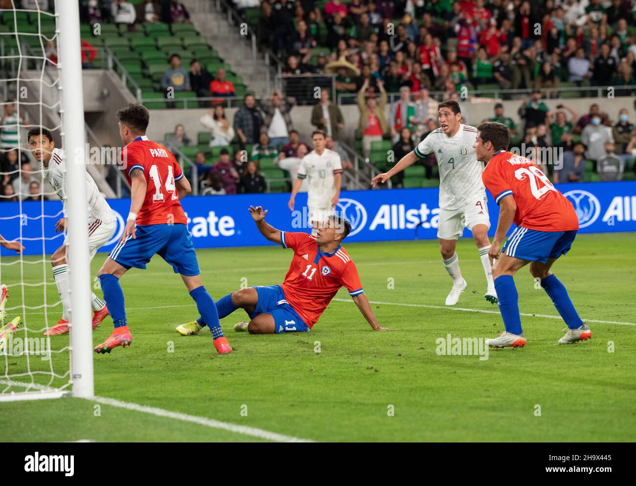 Austin, TX, USA. 8th Dec, 2021. Chile's IVAN MORALES reacts as he scores a goal in the first half of a Mexico National Team vs. Chile friendly at Austin's Q2 Stadium. The teams were tied, 2-2 after regulation play. Mexico's #4 LUIS SALCEDO watches the action with Chile's #28 CLEMENTE MONTES. (Credit Image: © Bob Daemmrich/ZUMA Press Wire) Stock Photo