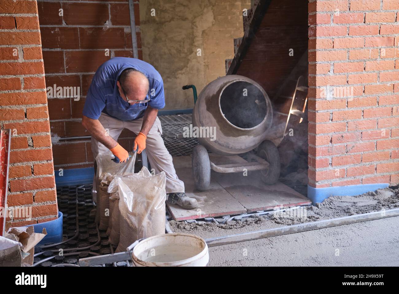 Concrete sandbag construction hires stock photography and images Alamy