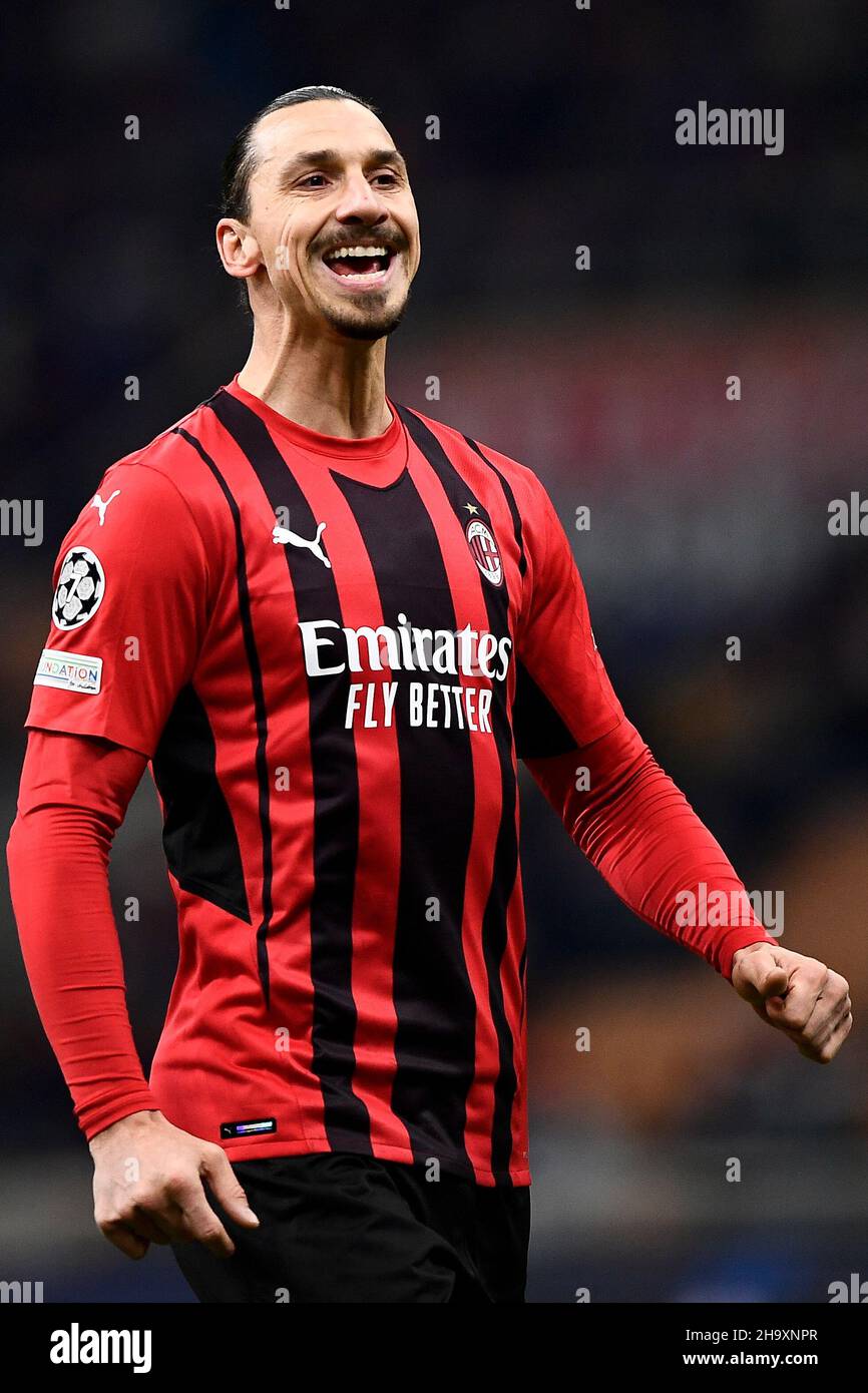 Milan, Italy. 07 December 2021. Zlatan Ibrahimovic of AC Milan reacts during the UEFA Champions League football match between AC Milan and Liverpool FC. Credit: Nicolò Campo/Alamy Live News Stock Photo