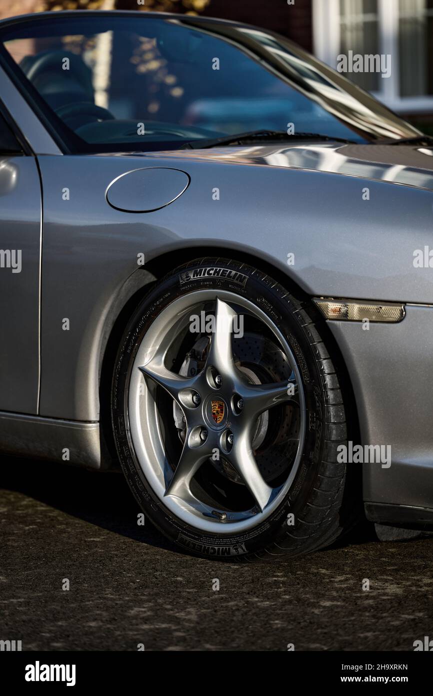 Porsche Carrera Wheel Stock Photo Alamy