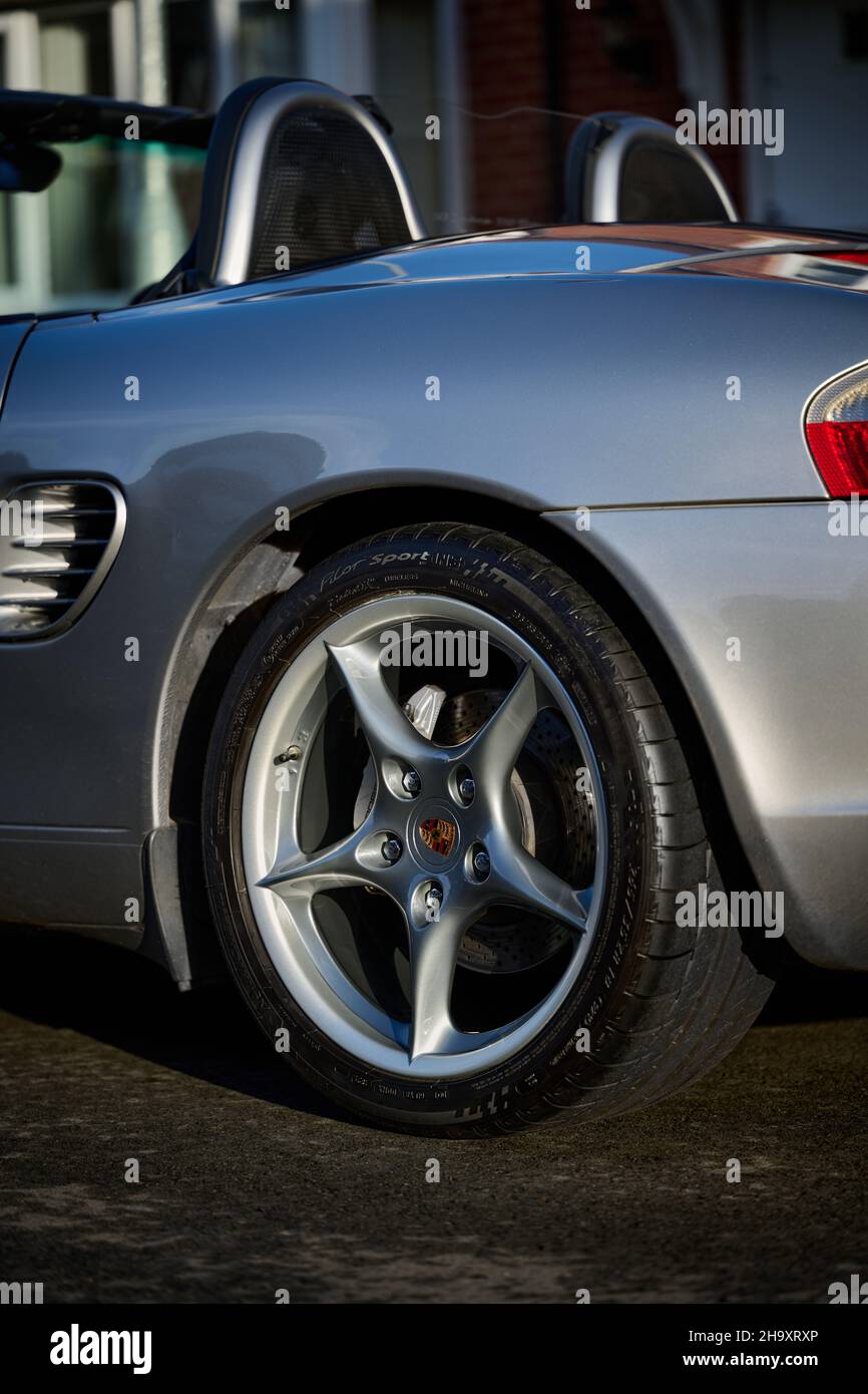 Porsche Carrera Wheel Stock Photo Alamy