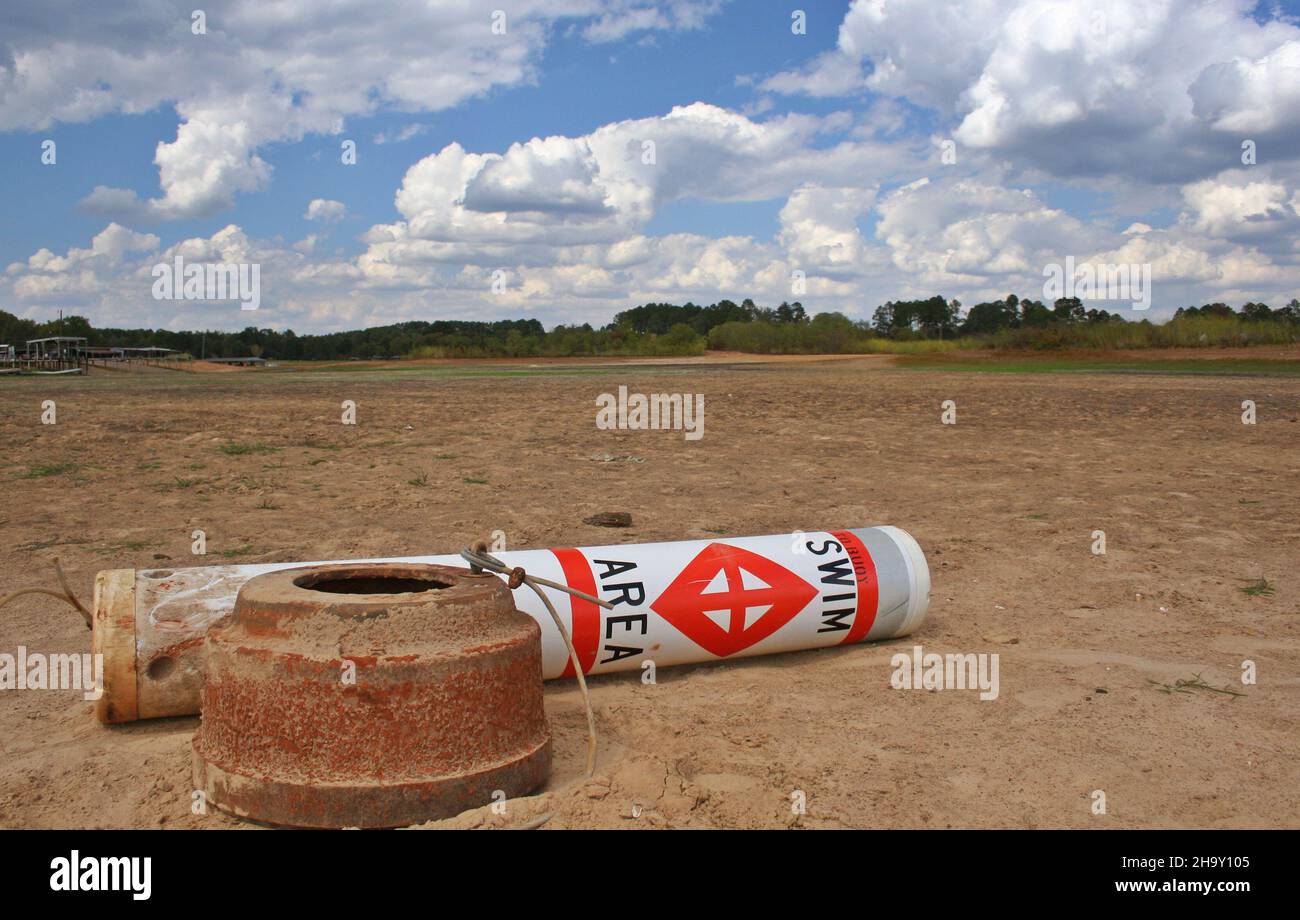 Swim Area in Dry Lake Late Afternoon Lake Tyler Stock Photo Alamy