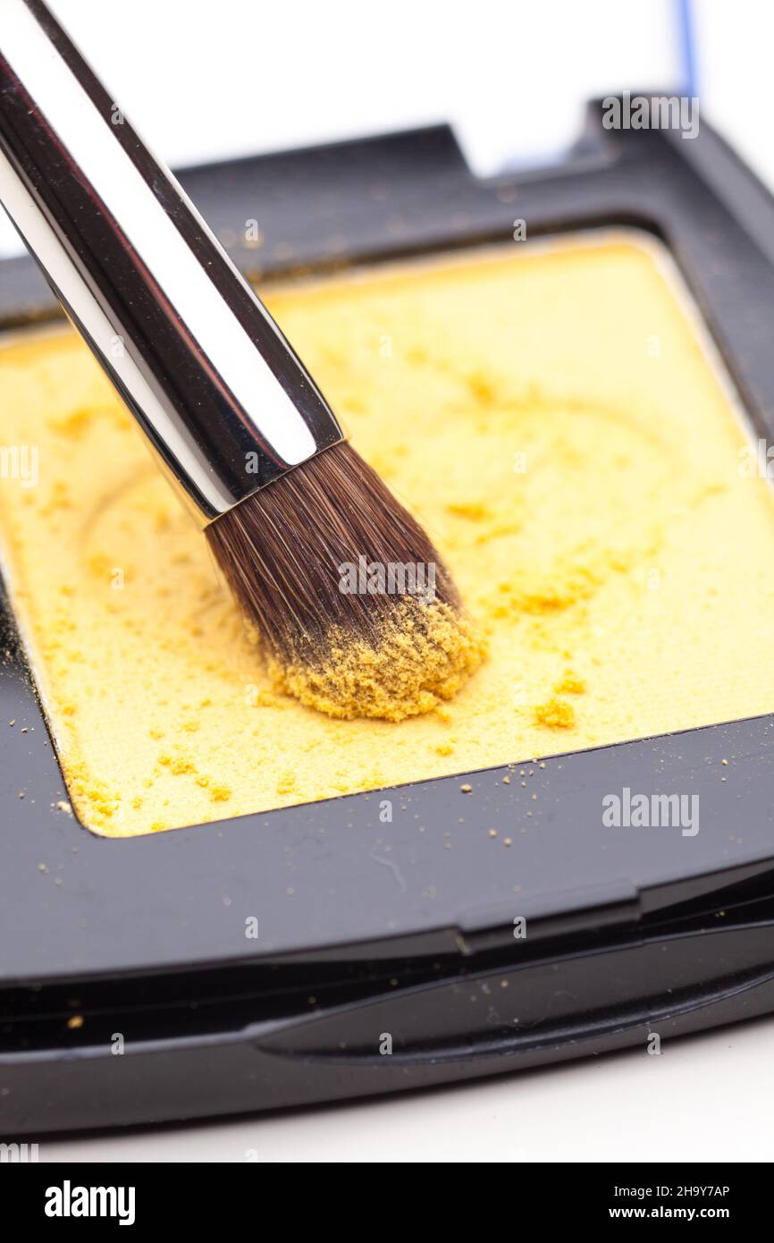 Brush, yellow, eye shadow, color, powder, Detail, Macro, Hair, Makeup, makeup, object, cloud, dust, fine, tiny grains of dust, one, makeup, accessorie Stock Photo