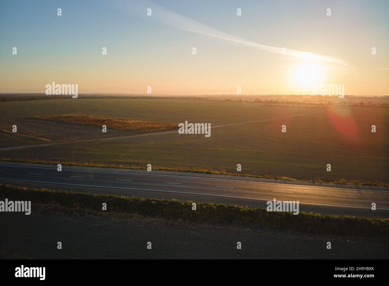 Aerial view empty intercity asphalt hi-res stock photography and images ...