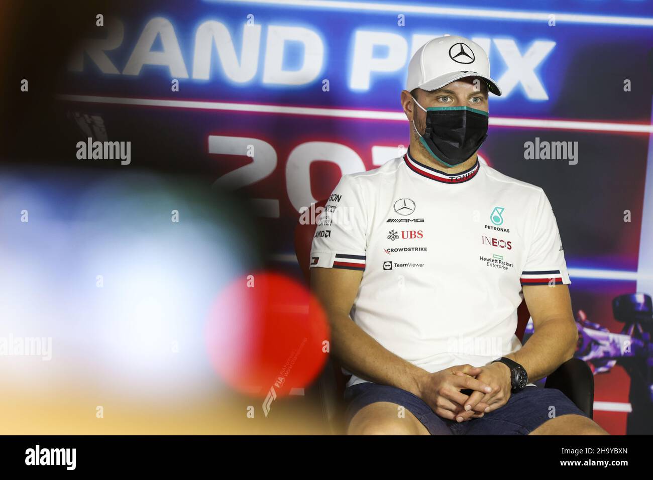 Yas Island, United Arab Emirates. 09th Dec, 2021. BOTTAS Valtteri (fin), Mercedes AMG F1 GP W12 E Performance, portrait, Thursday press conference during the Formula 1 Etihad Airways Abu Dhabi Grand Prix 2021, 22th round of the 2021 FIA Formula One World Championship from December 10 to 12, 2021 on the Yas Marina Circuit, in Yas Island, Abu Dhabi - Photo: Antonin Vincent/DPPI/LiveMedia Credit: Independent Photo Agency/Alamy Live News Stock Photo